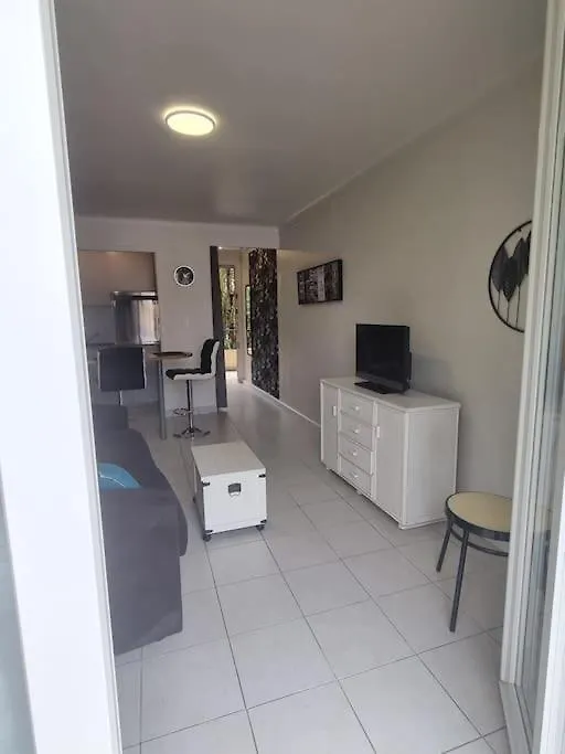 Apartment Cannes 20' A Pieds Palais Wifi