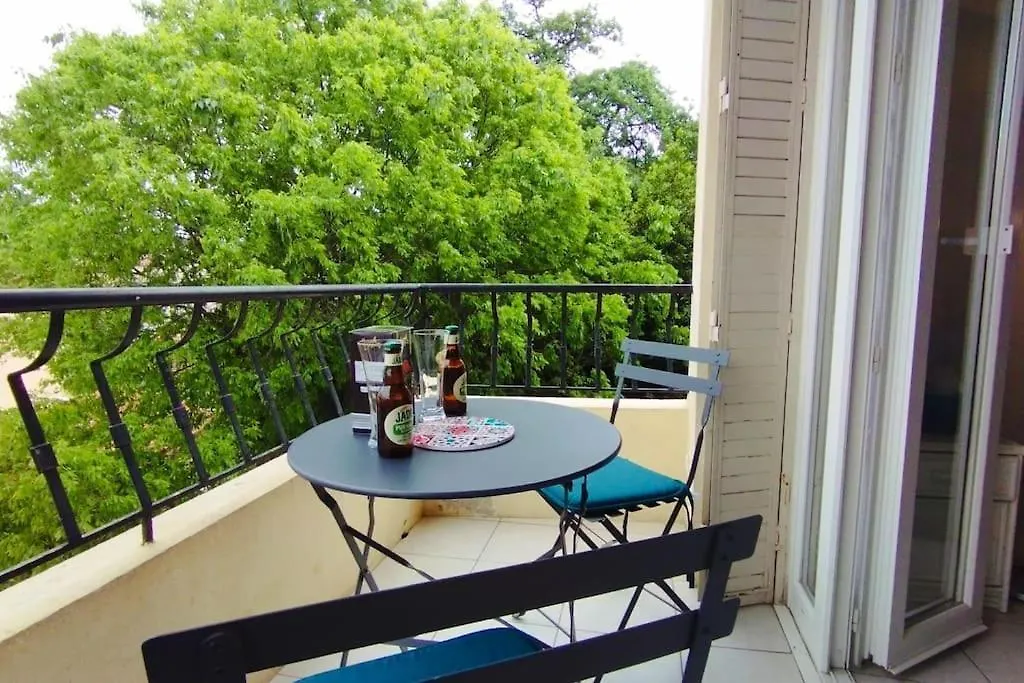 Apartment Cannes 20' A Pieds Palais Wifi